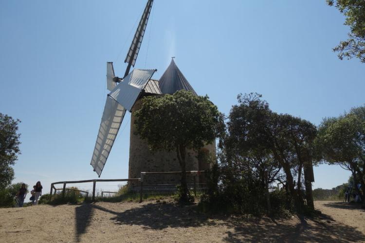 Le Moulin du bonheur à Porquerolles - Le Moulin du bonheur à Porquerolles